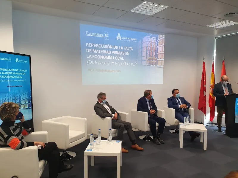 Espacio de Iniciativas Empresariales - Centro de negocios en Alcalá de Henares - foto 2