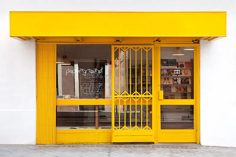 Paperground Bookshop - Librería en Madrid - foto 2