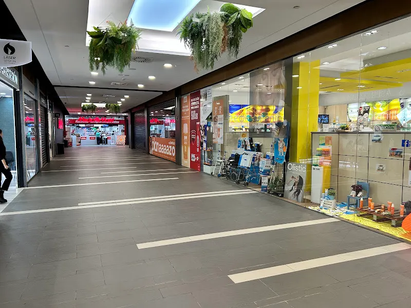 Centro Comercial Planetocio - Centro comercial en Collado Villalba - foto 2