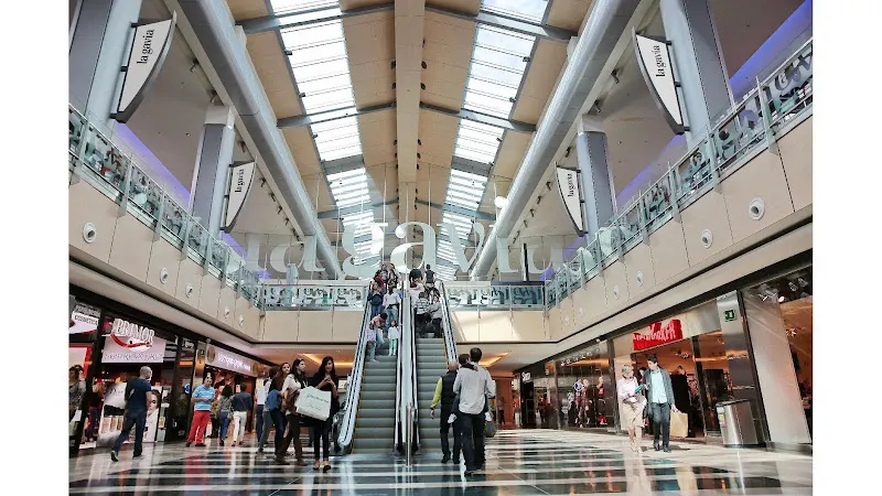 CC La Gavia - Centro comercial en Madrid - foto 2