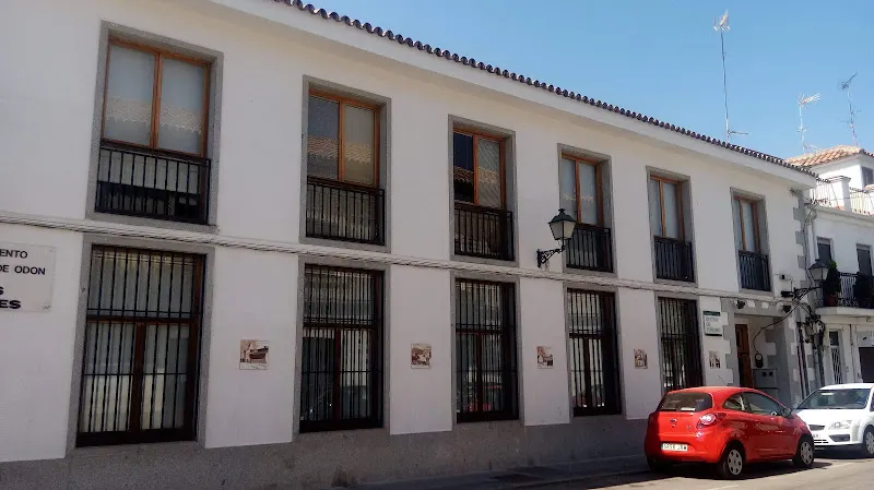 Oficina de Turismo de Villaviciosa de Odón - Centro de información turística en Villaviciosa de Odón - foto 2