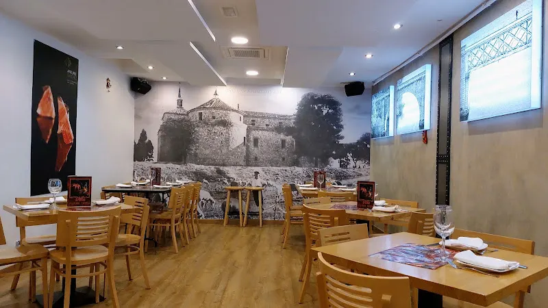 Pulpería tapería Villa - Restaurante en Villaviciosa de Odón - foto 2