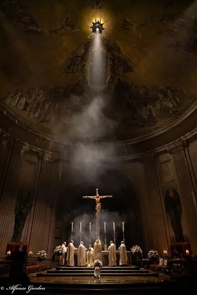 Valle de Cuelgamuros - Iglesia católica en San Lorenzo de El Escorial - foto 3