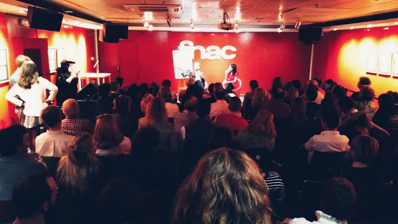 Fnac - Grandes almacenes en Madrid - foto 3