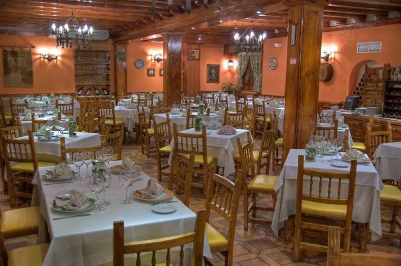 Restaurante Miratoros - Restaurante en Soto del Real - foto 2