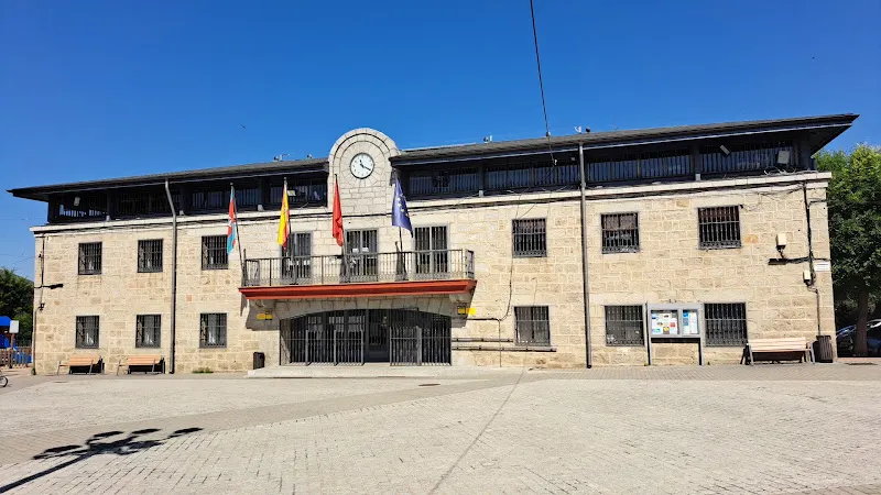 Ayuntamiento de Colmenarejo - Colmenarejo