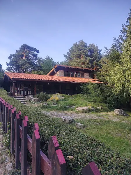 Centro de Visitantes Valle de La Fuenfría - Centro de visitantes en Cercedilla - foto 2