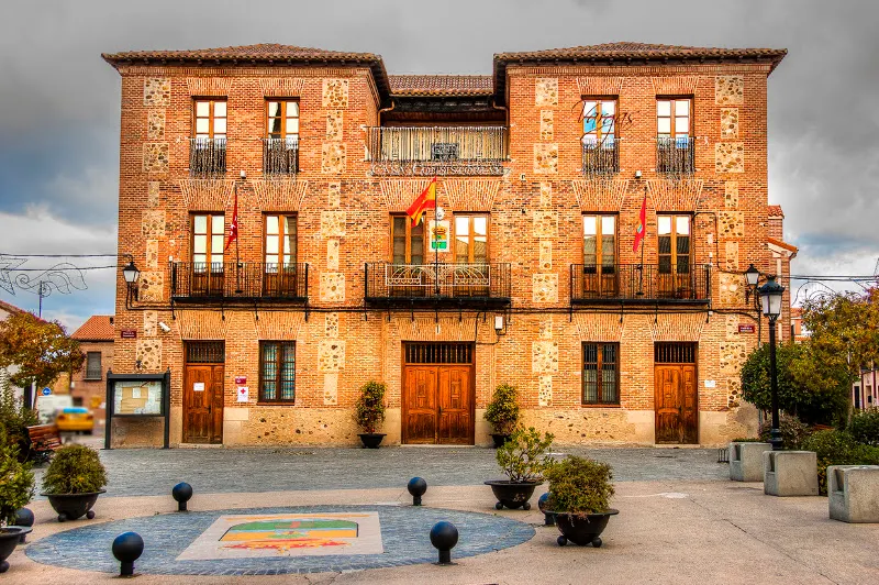 Ayuntamiento de Valdetorres de Jarama - Ayuntamiento en Valdetorres de Jarama - foto 2