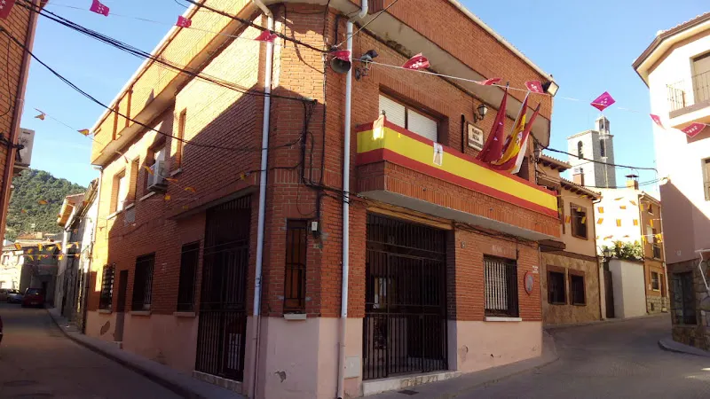 Ayuntamiento de Cenicientos - Cenicientos