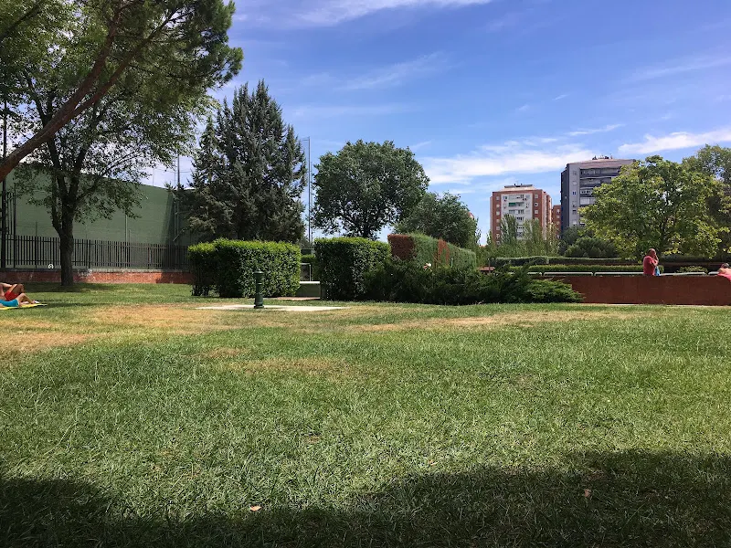 Centro Deportivo Municipal San Fermín