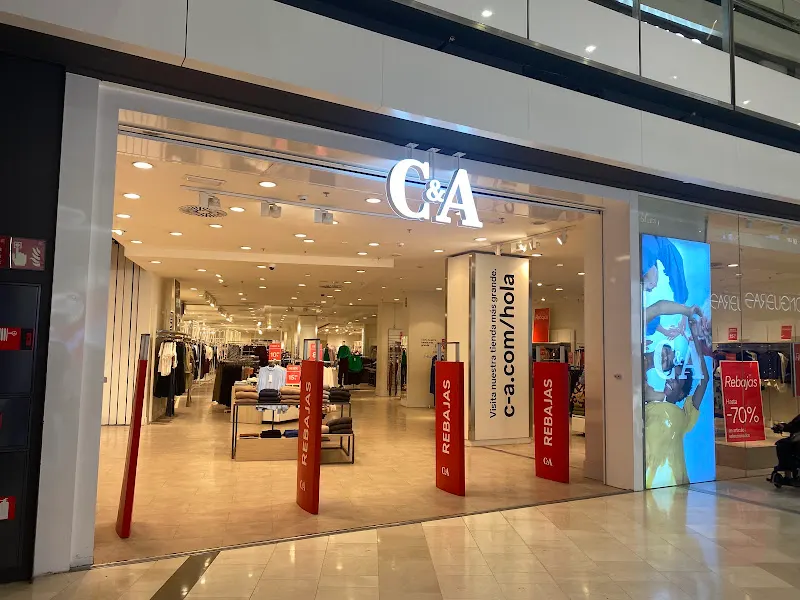 C&A - Tienda de ropa en Madrid - foto 2