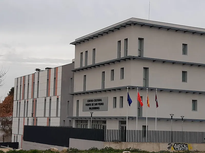 Centro Cultural Fuente de San Pedro Valderrivas - Madrid
