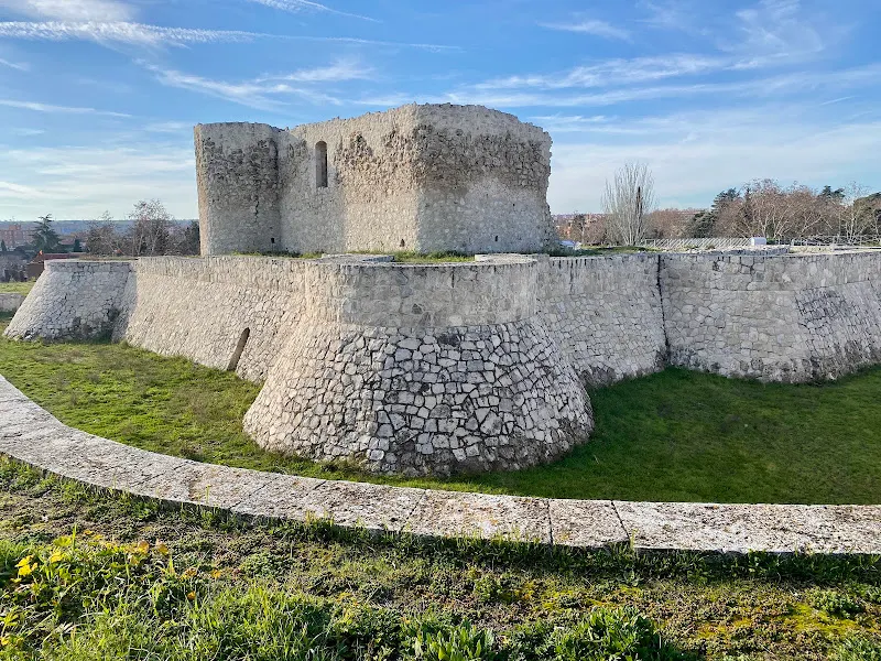 Castillo de La Alameda - Madrid