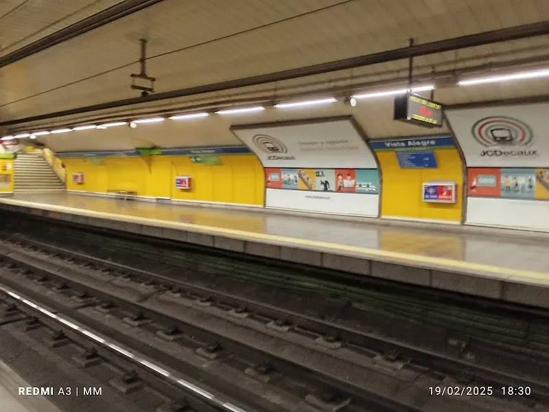 Vista Alegre - Estación de metro en Madrid - foto 3