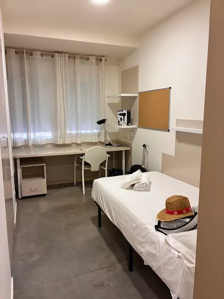 Residencia Universitaria Resa Santa María del Estudiante - Madrid