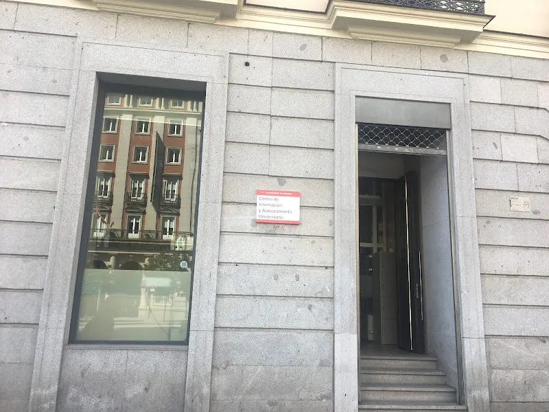 Centro De Información Y Asesoramiento Universitario (Ciau)