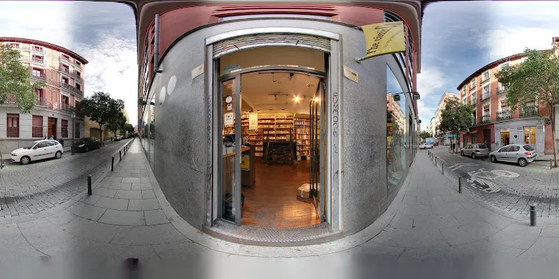 The Cómic Co. - Librería en Madrid - foto 2