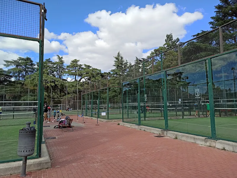 Centro Deportivo Municipal La Chopera - Polideportivo en Madrid - foto 2
