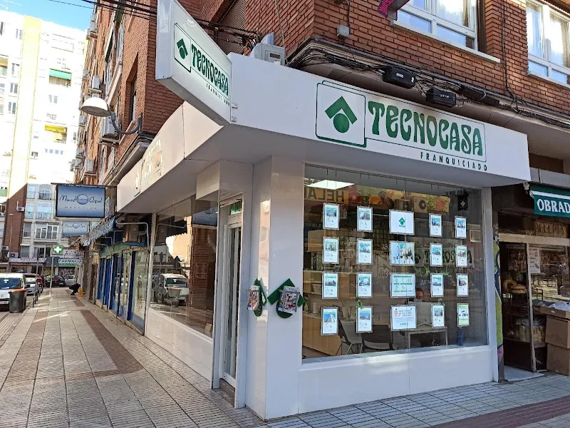 Tecnocasa agencia inmobiliaria