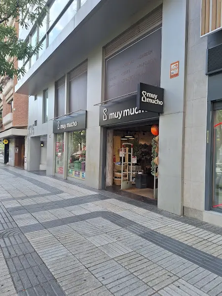 Muy Mucho calle Alcalá - Madrid