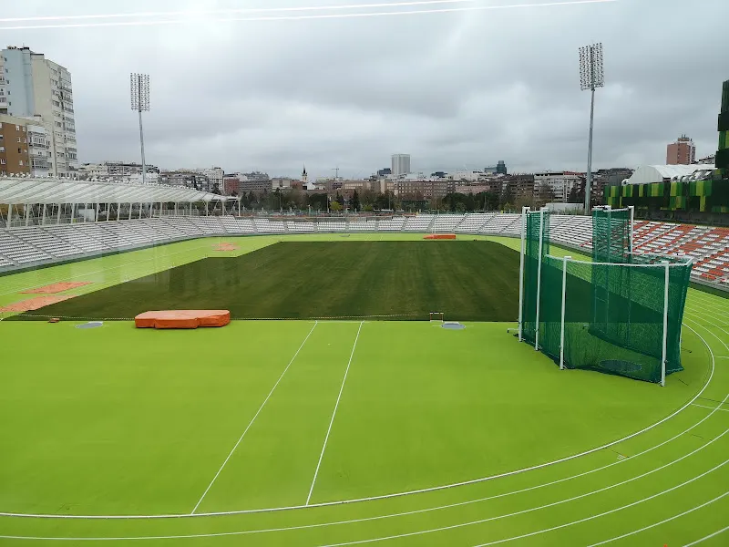Centro Deportivo Municipal Vallehermoso