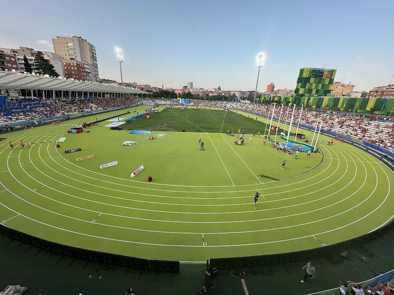 Estadio de Atletismo Vallehermoso - Estadio en Madrid - foto 2