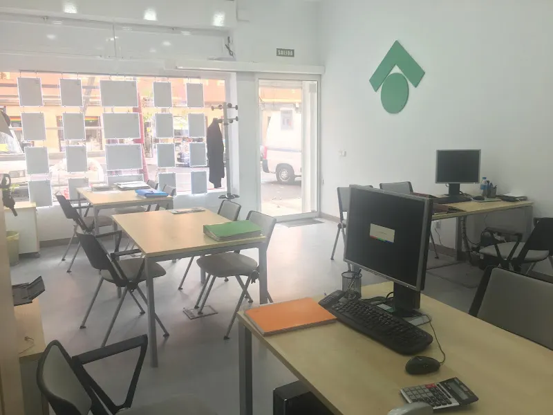Tecnocasa agencia inmobiliaria - Madrid
