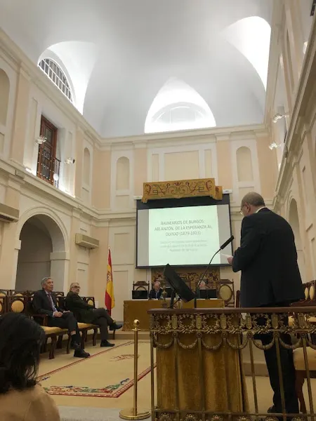 Real Academia Nacional de Farmacia (RANF)