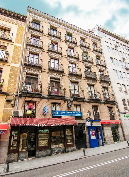 ADMINISTRACIÓN DE LOTERÍAS Nº 142 - Administración de loterías en Madrid - foto 2