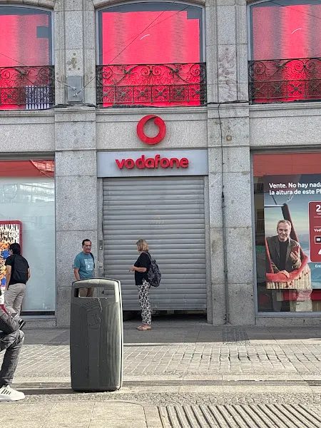 Vodafone - Tienda de móviles en Madrid - foto 2