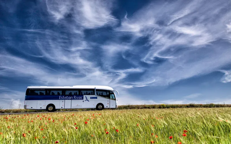 Esteban Rivas - Agencia de alquiler de autobuses en Getafe - foto 2