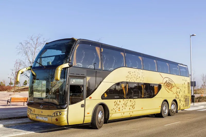 Alquiler de autobuses Hnos. Bravo Vázquez - Madrid