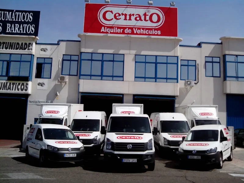 Cerrato Alquiler Boadilla - Agencia de alquiler de furgonetas en Boadilla del Monte - foto 2