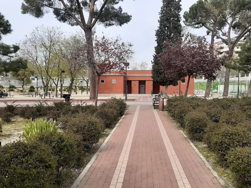 Ocio y Deporte Canal - Centro deportivo en Madrid - foto 3
