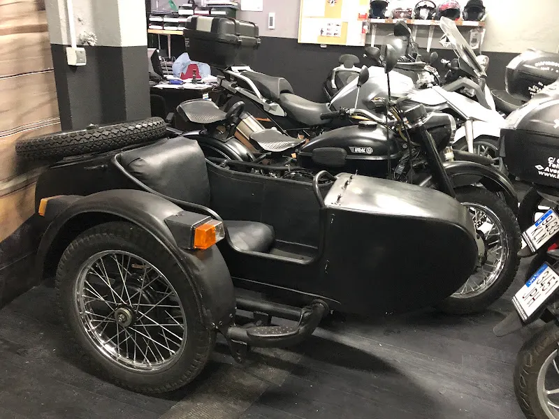 Blafer Motos - Agencia de alquiler de motocicletas en Madrid - foto 2