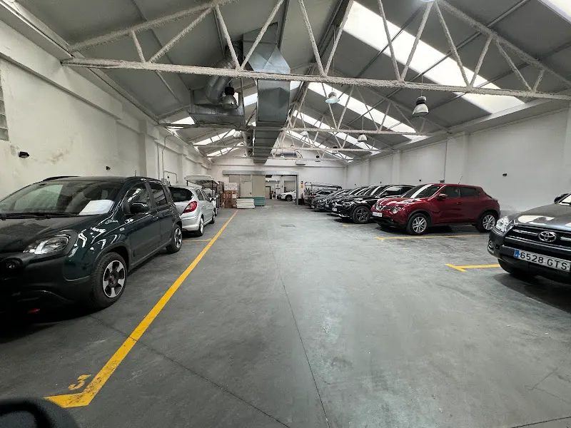 parking economico madrid atocha coches furgonetas y caravanas - Madrid