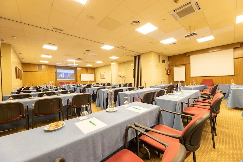 Salas de reuniones y aulas de formación - Madrid