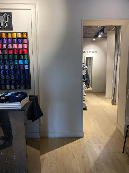 Trajes Guzmán - Madrid