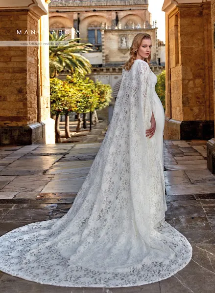 Manu Garcia Costura. Vestidos de novia y fiesta.