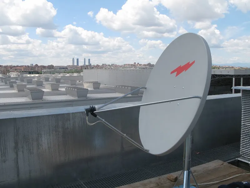 Instalación de Antenas, S.L. - Servicio de antenas en Madrid - foto 2