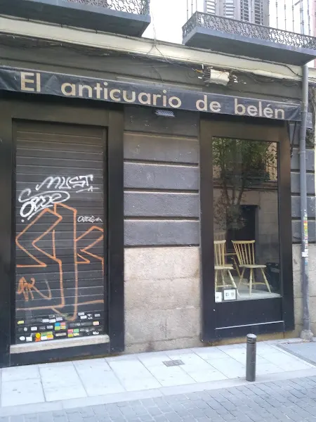 El Anticuario de Belén - Tienda de antigüedades en Madrid - foto 2