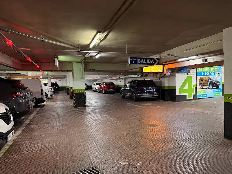 Parking Atocha 70 | iPark - Madrid