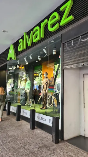 Álvarez, deporte y tiempo libre - Tienda de deportes en Madrid - foto 2