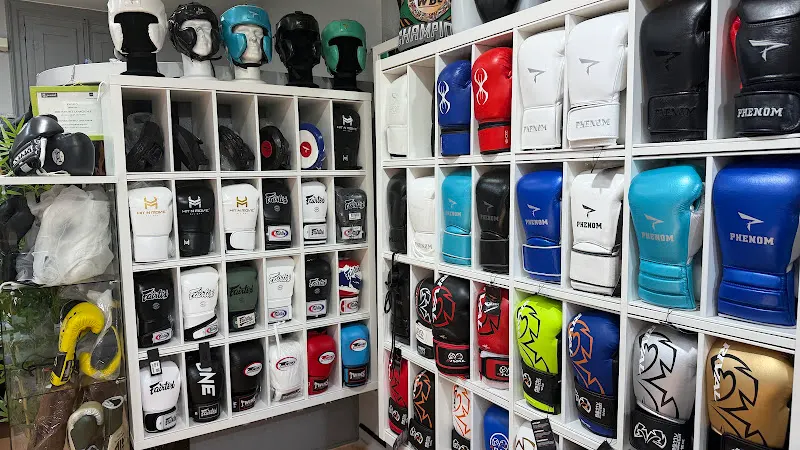 Urban Fighter Tienda de boxeo ,MMA y Muay thai en el corazón de Madrid - Madrid