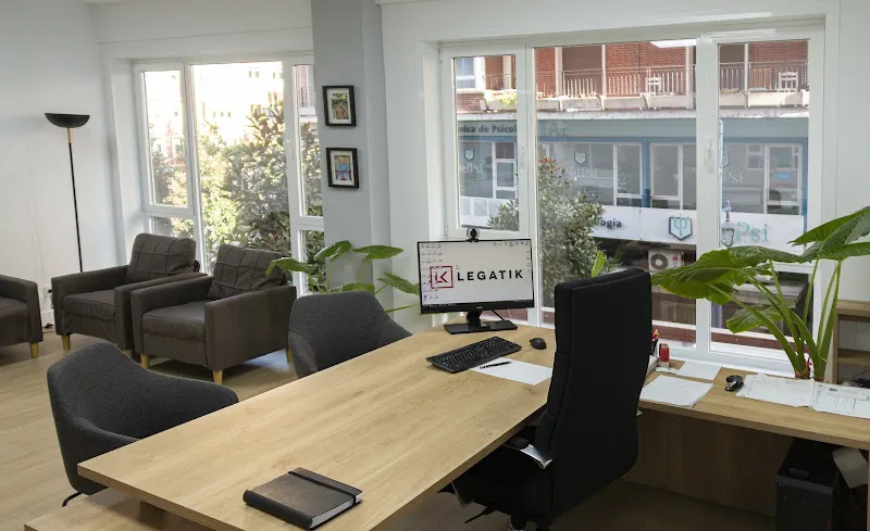 LEGATIK | Gestoria Fiscal para Autónomos y Pymes en Madrid - Madrid