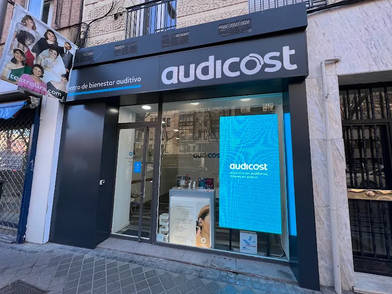 Audicost Audífonos Madrid Juan Bravo - Tienda de audífonos en Madrid - foto 2