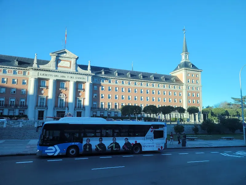 ALSA - Empresa de autobuses en Madrid - foto 2