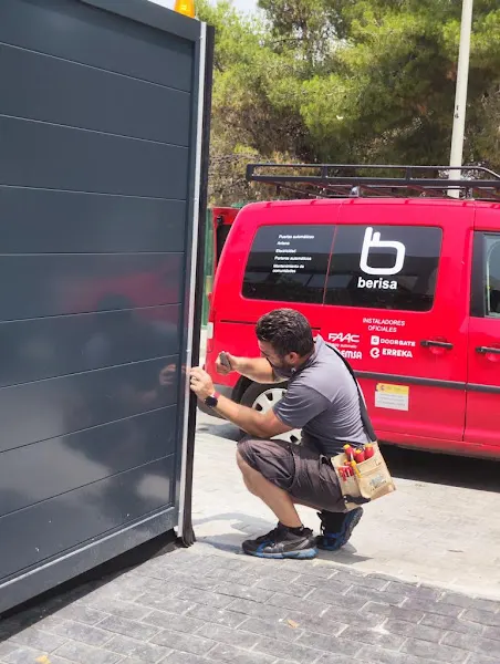 Berisa instalaciones - Proveedor de puertas para garaje en Majadahonda - foto 2