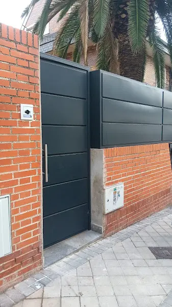 Alsematic Puertas Automáticas Mantenimientos y Reparación - Proveedor de puertas para garaje en Parla - foto 2