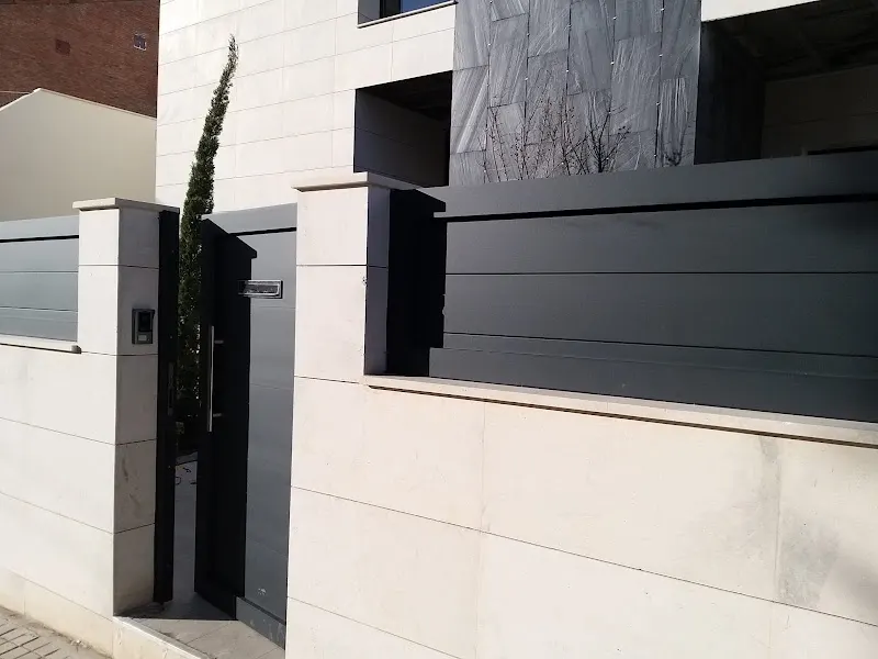 Grupo Marver - Fábrica de puertas en Mostoles - foto 2